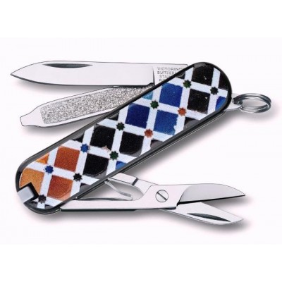 Victorinox 0.6223.3hd2 Classic Alhambra Victorinox 0.6223.3hd2 Classic Alhambra