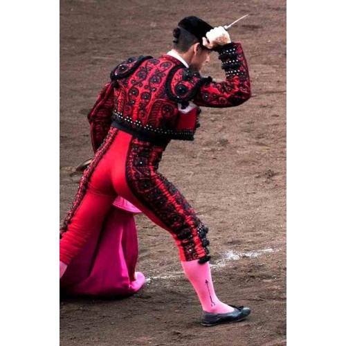 Puntilla Descabello Bullfighting Bellota Point