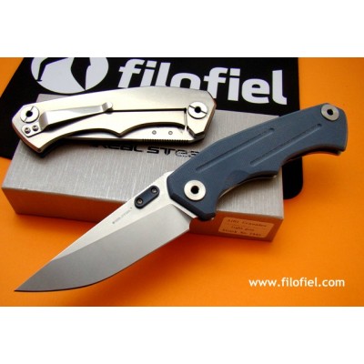 Real Steel Crusader Grey rs7442 Real Steel Crusader Grey rs7442