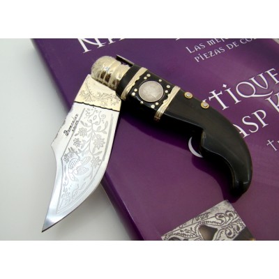 Fernandez Isabelina Alpaca SXIX Fernandez Isabelina Alpaca SXIX