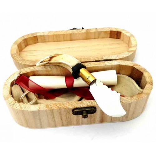 A. R. Estevan Amoladera Jabali A. R. Estevan Amoladera Jabali