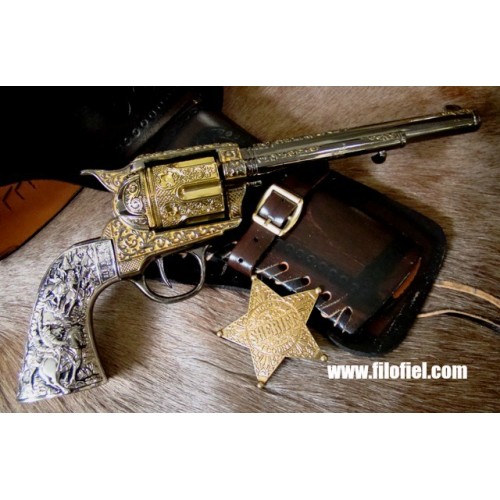 Replicart Revolver Colt 45 Peacemaker Engraving 10210